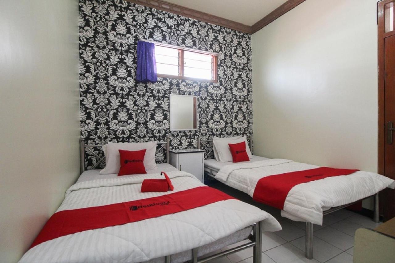 Reddoorz Near Sarangan Lake Magetan Dış mekan fotoğraf